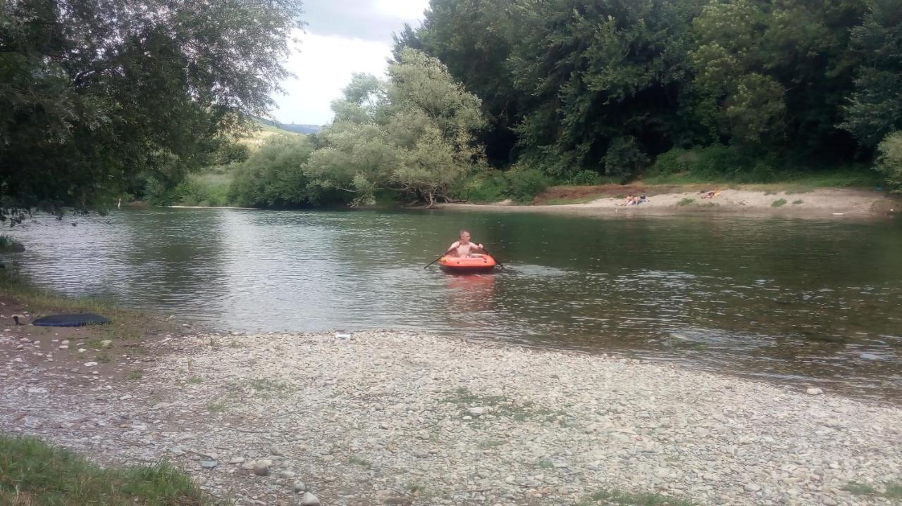 Gite De La Fontaine Paulhe Kültér fotó