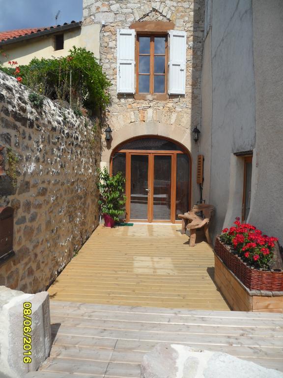 Gite De La Fontaine Paulhe Kültér fotó